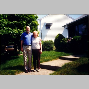 Helen_and_son,_Walter_Bernath_in_front_of_Helen's_house_1998.JPG